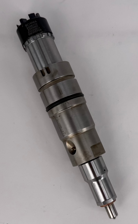 ✅ SCANIA XPI 2488170, 2599885 fuel injector for 🚚 truck NEW. Engine CUMMINS. Order +386 51328088 📧 info@rcdiesel.eu